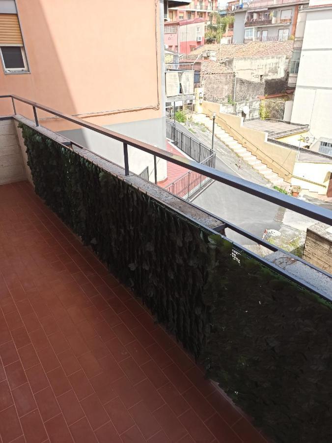 Casetta Di Angie Catania Bagian luar foto